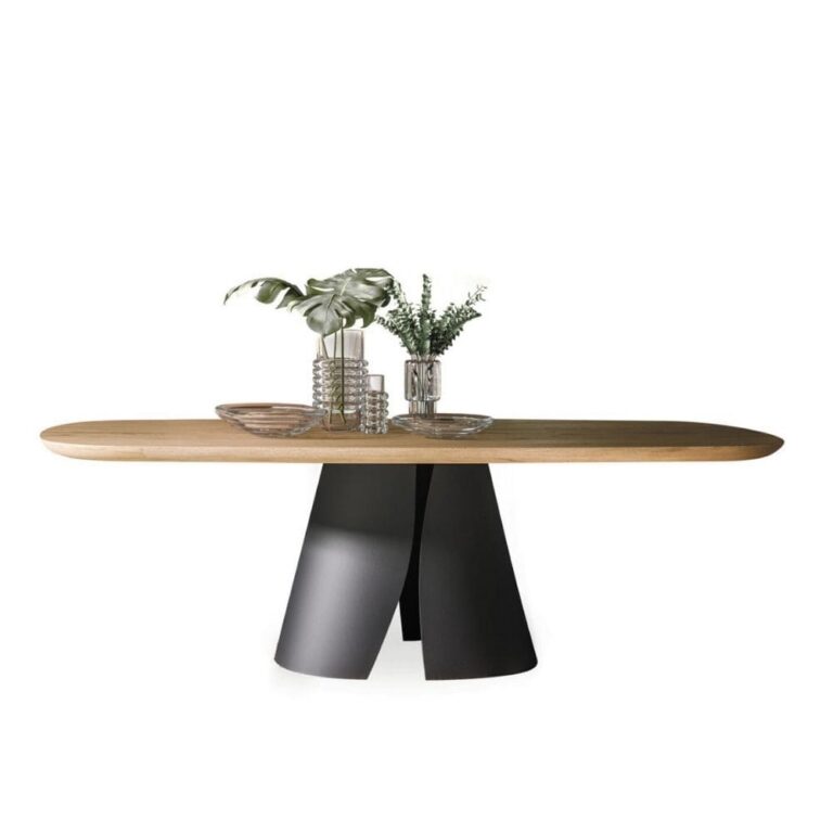 Devina Nais - Dining Table Cosmopolitan (Shell)