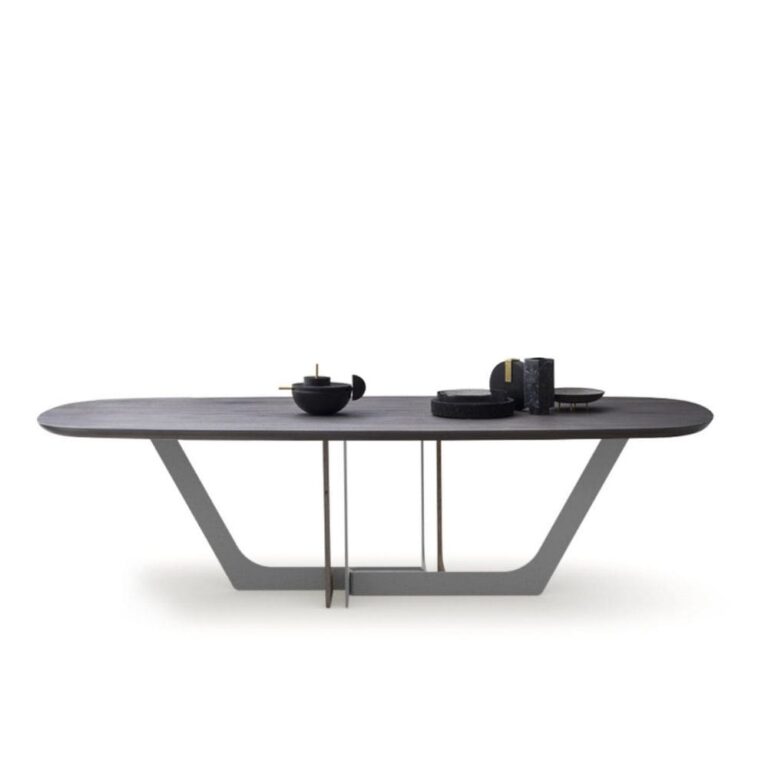 Devina Nais - Dining Table Cosmopolitan (Wave)
