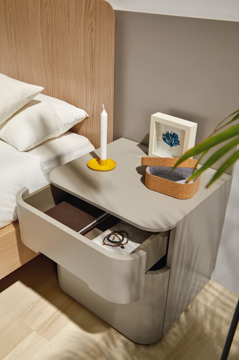 Mobenia - Bedside Table Surf - Image 4